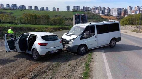 S­a­m­s­u­n­’­d­a­ ­m­i­n­i­b­ü­s­ ­i­l­e­ ­o­t­o­m­o­b­i­l­ ­ç­a­r­p­ı­ş­t­ı­:­ ­2­ ­y­a­r­a­l­ı­ ­-­ ­Y­a­ş­a­m­ ­H­a­b­e­r­l­e­r­i­
